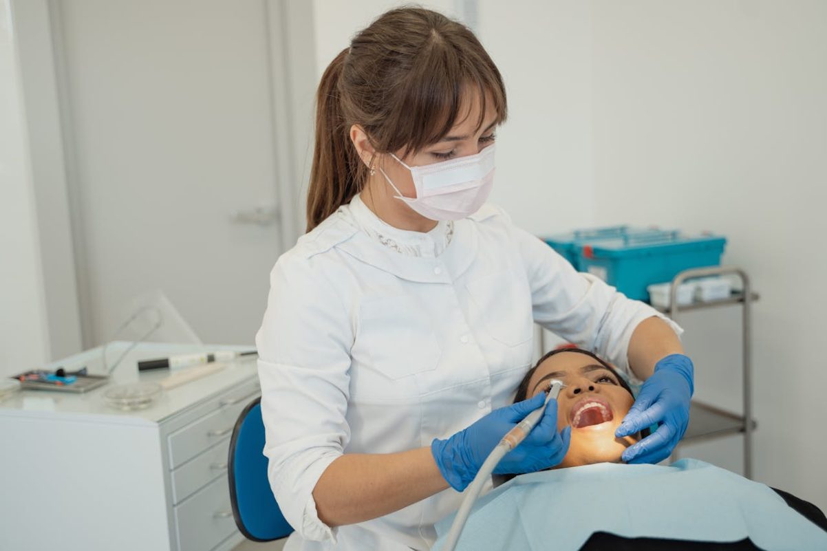 aller chez un dentiste